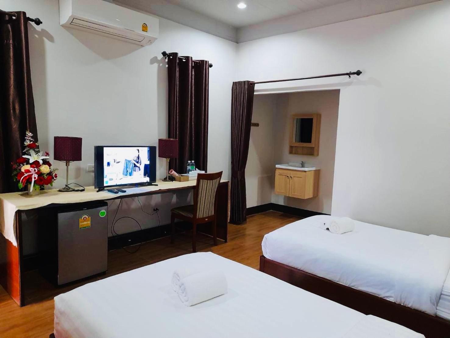 Punyin Hotel Inthanon -ปั้นหยิ่น โฮเทล Chom Thong Extérieur photo