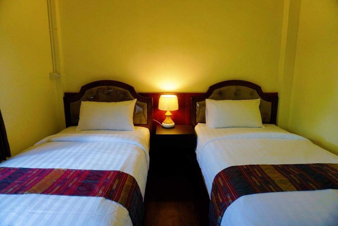 Punyin Hotel Inthanon -ปั้นหยิ่น โฮเทล Chom Thong Extérieur photo
